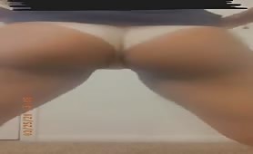 big booty ebony twerks dat ass in slow motion
