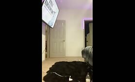 two friends with phat asses twerk