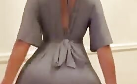 big booty in grey romper twerking in the hallway